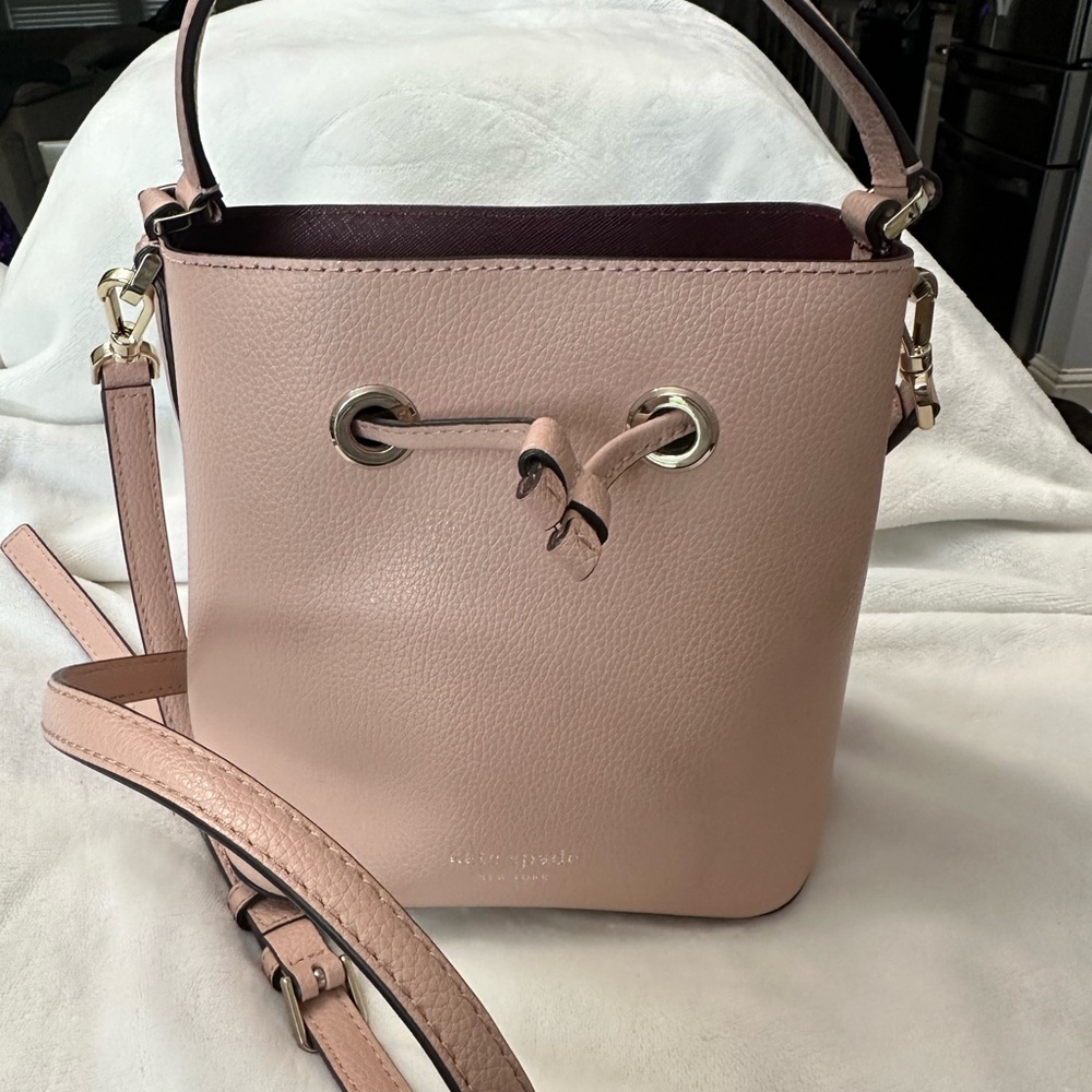 Kate Spade Small Bucket Purse w/ Shoulder Strap